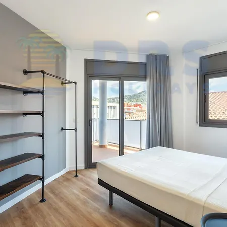 Mar De Vent -apartments * Льорет-де-Мар